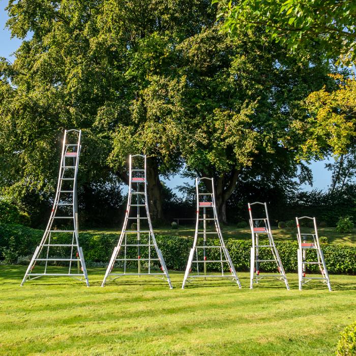 Henchman Standard Duty 3 Leg Adj Tripod 6ft Ladder 